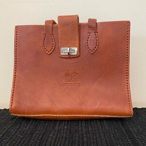 Handmade Leather Muskgaven Bag
